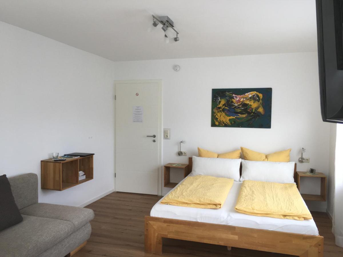 Gaestehaus Sommertal Mit Pool Im Garten, Eigener Parkplatz, 800M Zum Bodensee, 300M Zur Altstadt Meersburg Zewnętrze zdjęcie