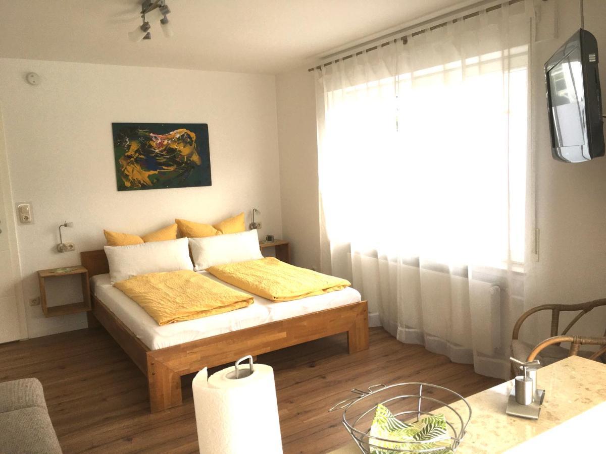 Gaestehaus Sommertal Mit Pool Im Garten, Eigener Parkplatz, 800M Zum Bodensee, 300M Zur Altstadt Meersburg Zewnętrze zdjęcie