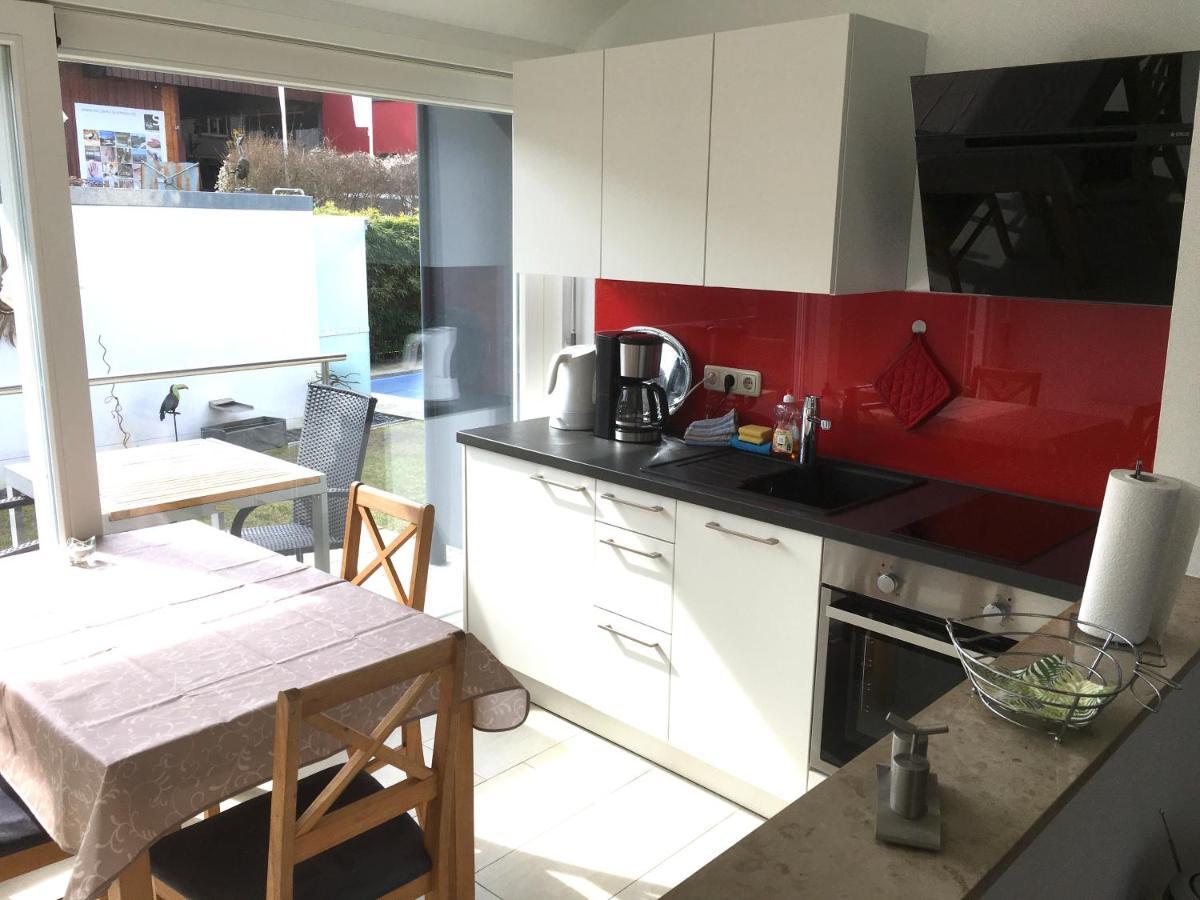 Gaestehaus Sommertal Mit Pool Im Garten, Eigener Parkplatz, 800M Zum Bodensee, 300M Zur Altstadt Meersburg Zewnętrze zdjęcie