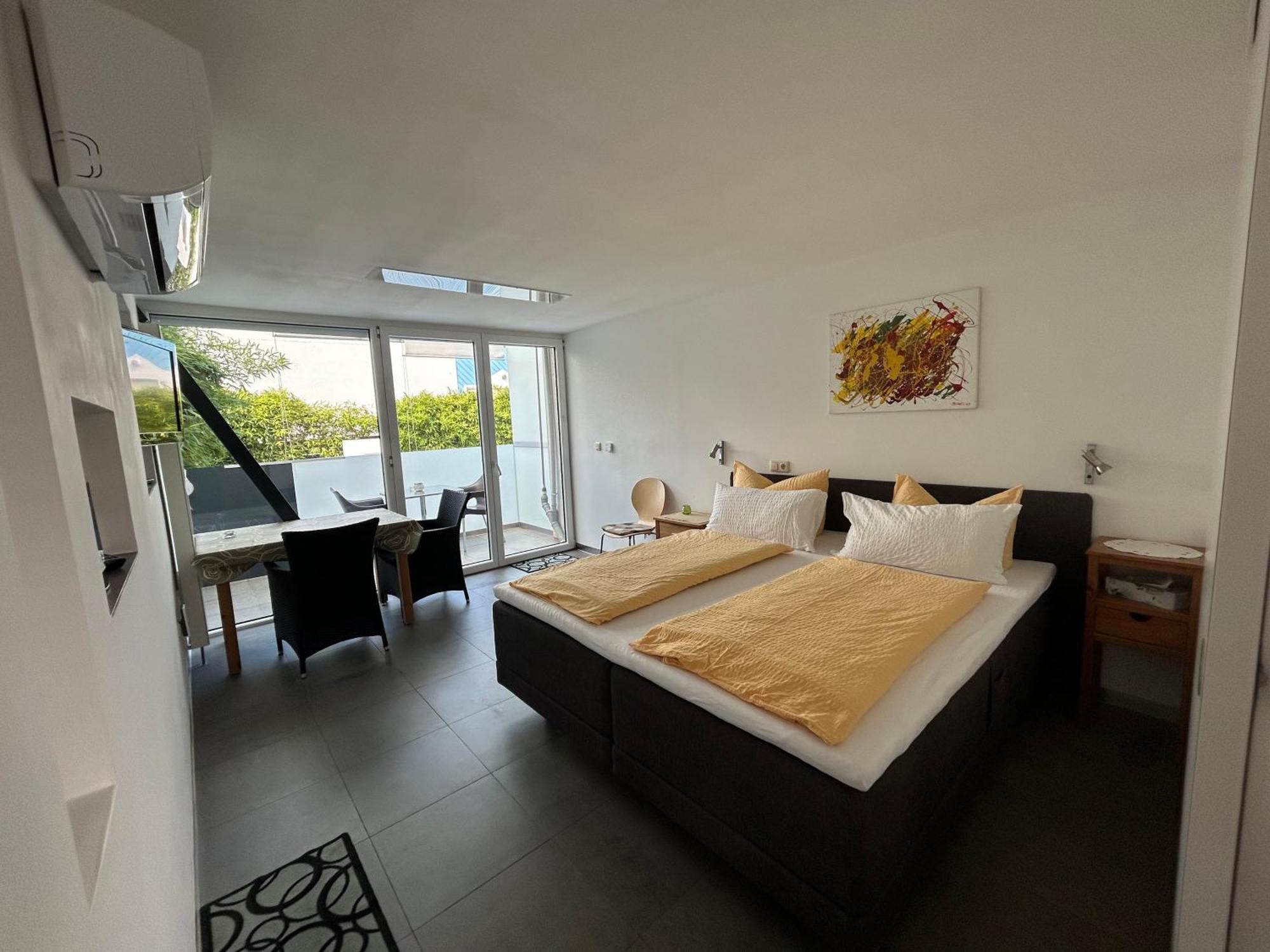Gaestehaus Sommertal Mit Pool Im Garten, Eigener Parkplatz, 800M Zum Bodensee, 300M Zur Altstadt Meersburg Zewnętrze zdjęcie