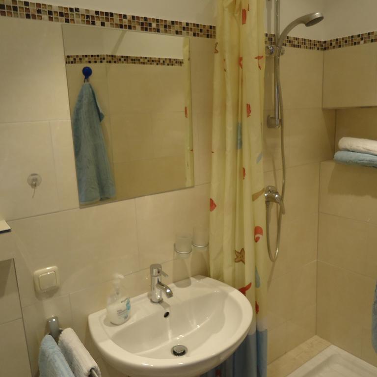 Gaestehaus Sommertal Mit Pool Im Garten, Eigener Parkplatz, 800M Zum Bodensee, 300M Zur Altstadt Meersburg Zewnętrze zdjęcie