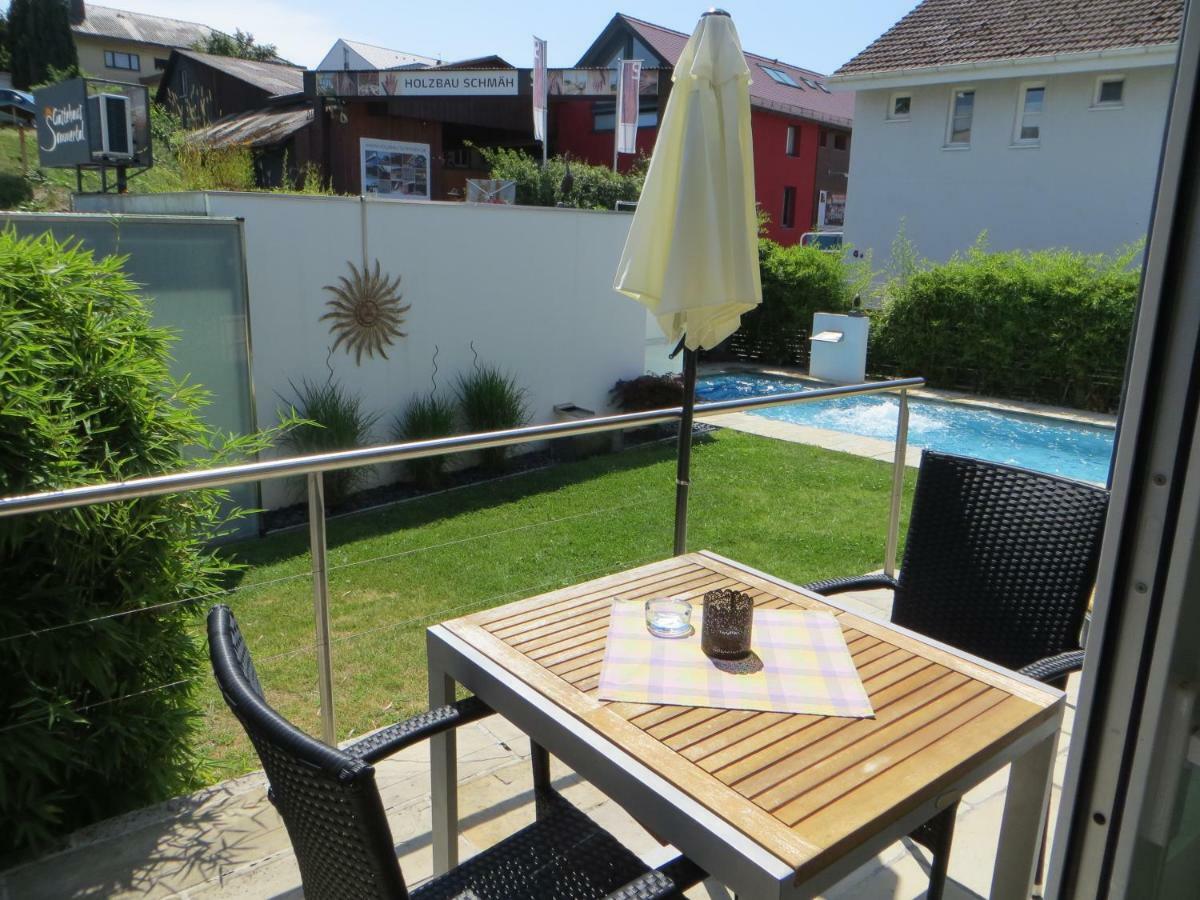 Gaestehaus Sommertal Mit Pool Im Garten, Eigener Parkplatz, 800M Zum Bodensee, 300M Zur Altstadt Meersburg Zewnętrze zdjęcie