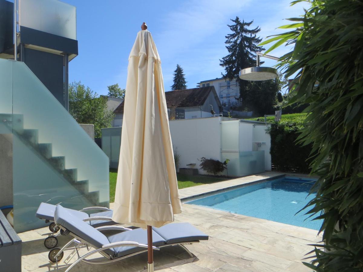 Gaestehaus Sommertal Mit Pool Im Garten, Eigener Parkplatz, 800M Zum Bodensee, 300M Zur Altstadt Meersburg Zewnętrze zdjęcie